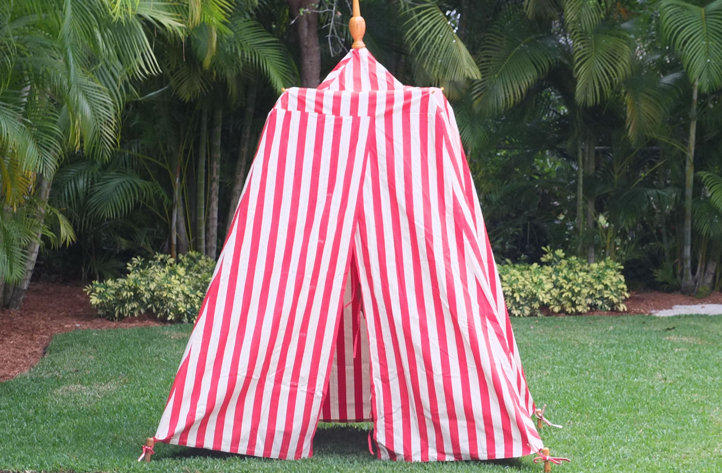 Red Striped Beach Tents | Empire Bathing Tents in Red and White Stripes